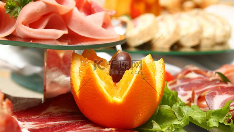 揭秘食品OEM品牌代理加盟：背后的秘密与关键考量