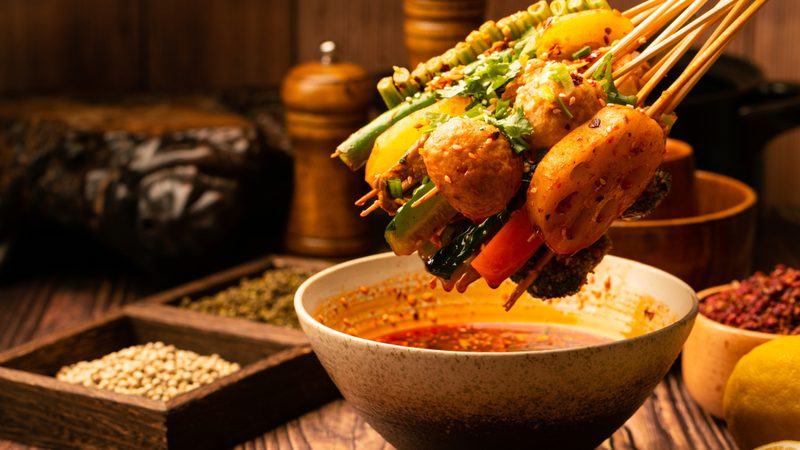揭秘生日蛋糕制作：原料背后的秘密